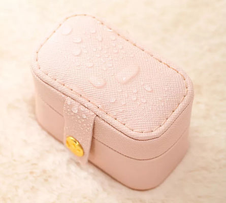 Hộp trang sức du lịch mini ODM Tổ chức dập nổi PU Leather Portable SGS