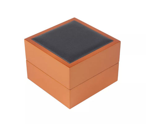 Hộp đựng đồng hồ đeo tay có độ bóng cao Bản lề Hộp đựng đồng hồ bằng gỗ kim loại
