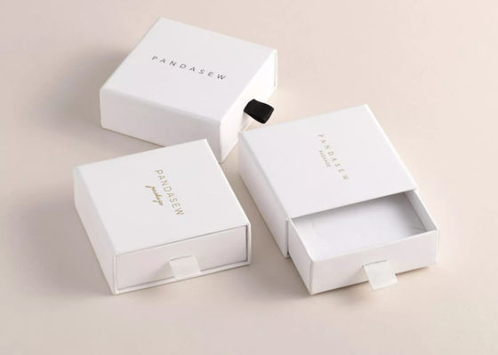 PandaSew Vòng đeo tay Trang sức Hộp Bao bì Deboss Giấy bìa cứng