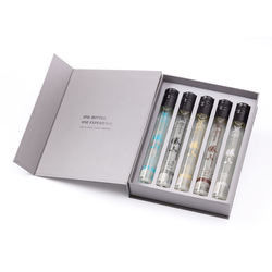 Rượu cán bóng Chai Hộp quà CMYK Rượu sâm banh Hộp quà Bao bì