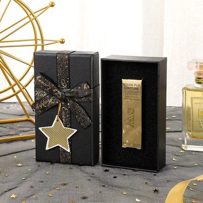 Hộp các tông Xmas 40 * 40 * 100mm để đóng gói chai nước hoa